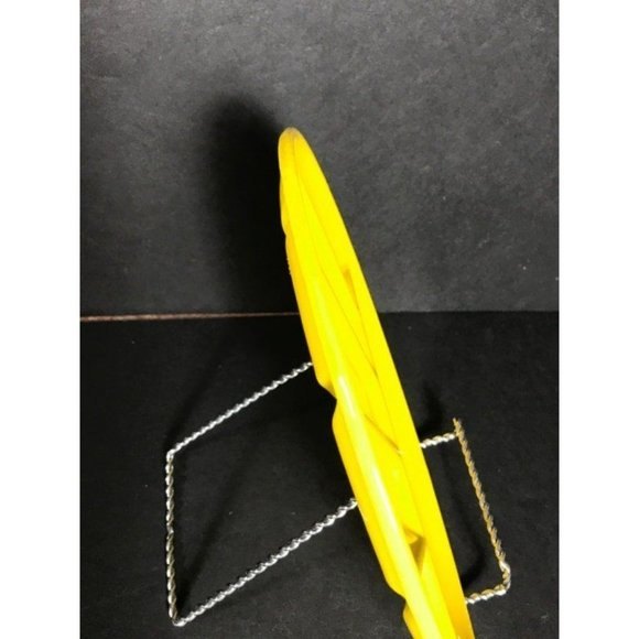 1 Vintage yellow MCM enamel divided dish Mid century modern metal fondue plate, - Picture 3 of 10